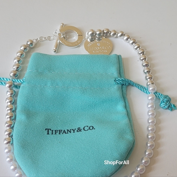 Tiffany & Co. Silver and White Pearl Bracelet with Signature Charm No Box Nodust - Picture 11 of 16